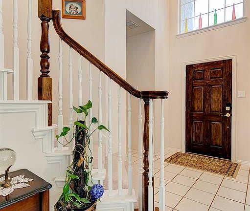 3rd image of 7404 Summer Meadows Dr
