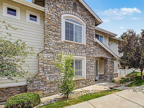 2nd image of 4 Whitehaven Circle