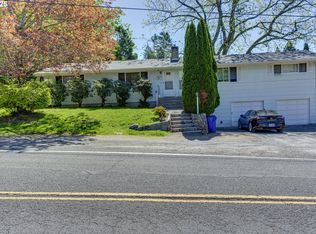 10238 NE Morris Ct, Portland, OR 97220