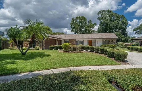 3203 Stoneybrook Ln Photo 1