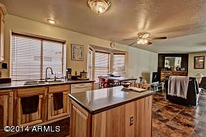 3rd image of 1541 W Wildhorse Ct