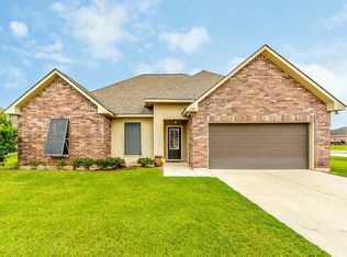 129 Cottage Way, Thibodaux, LA 70301