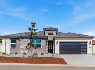 8069 Cottonwood Dr, Friant, CA
