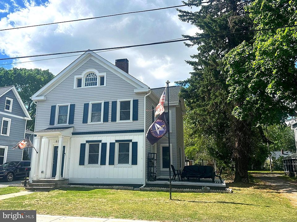 1st image of 608 Market St