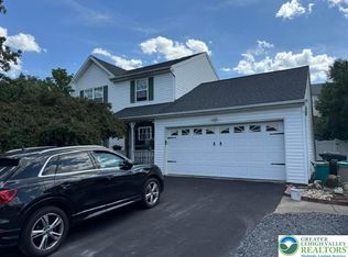 2170 Black Forest Dr N, Coplay, PA 18037