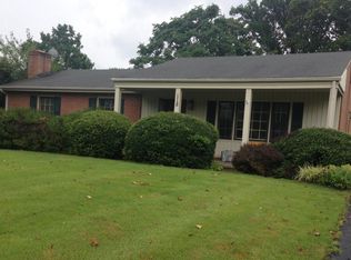 118 Old Brook Rd, Vinton, VA 24179