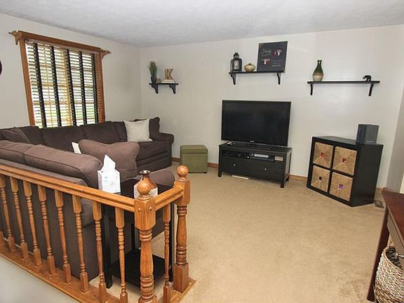 4th image of 932 Lindfield Dr