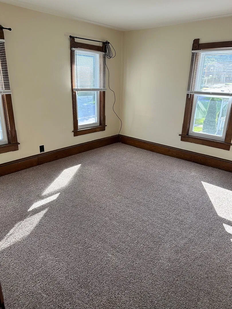 New Listing! Spacious & Bright Pleasant Gap home available now! — Photo 3