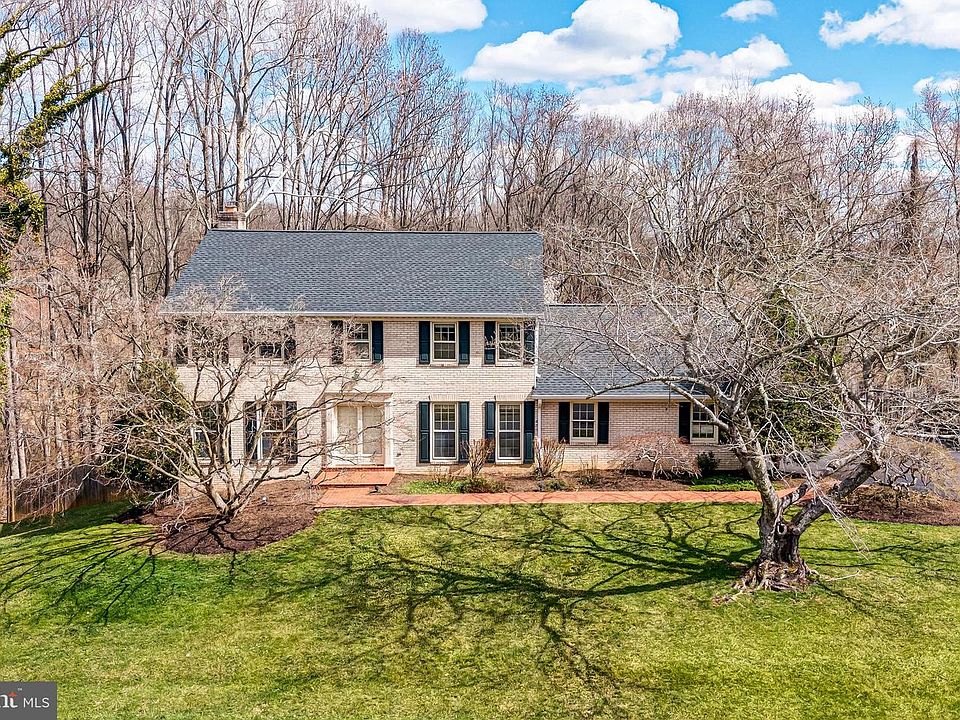1st image of 9508 Brian Jac Ln