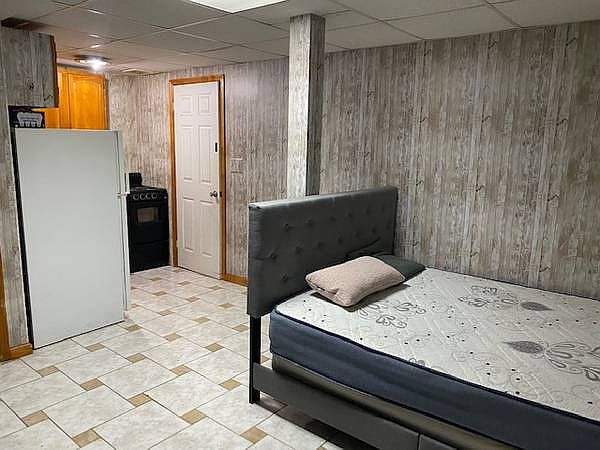 2nd image of 24-52 24th St #1