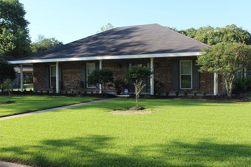 Front View of Home