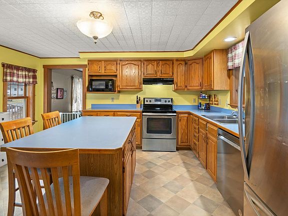 4th image of 2147 North Williston Road