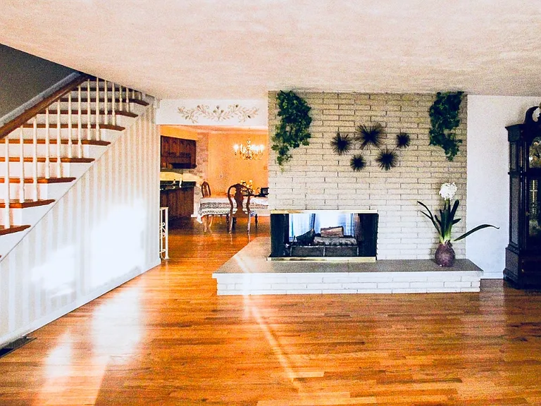 4950 Lemay Ferry Rd — Photo 8