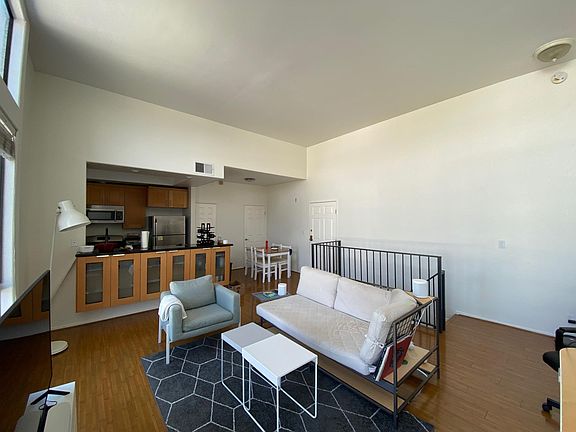 2nd image of 1515 S Shenandoah St APT 304