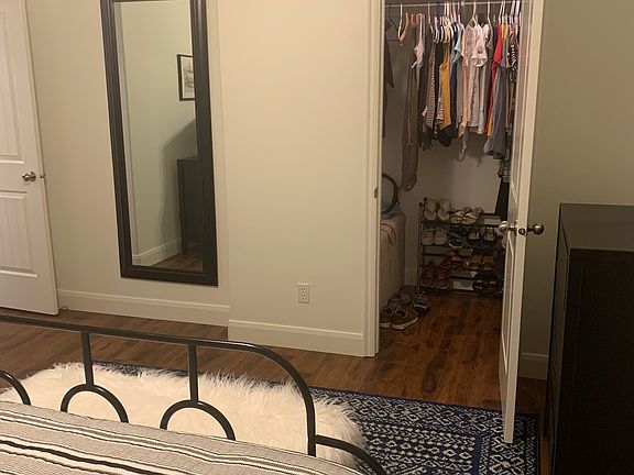 Primary bedroom & walk in closet.