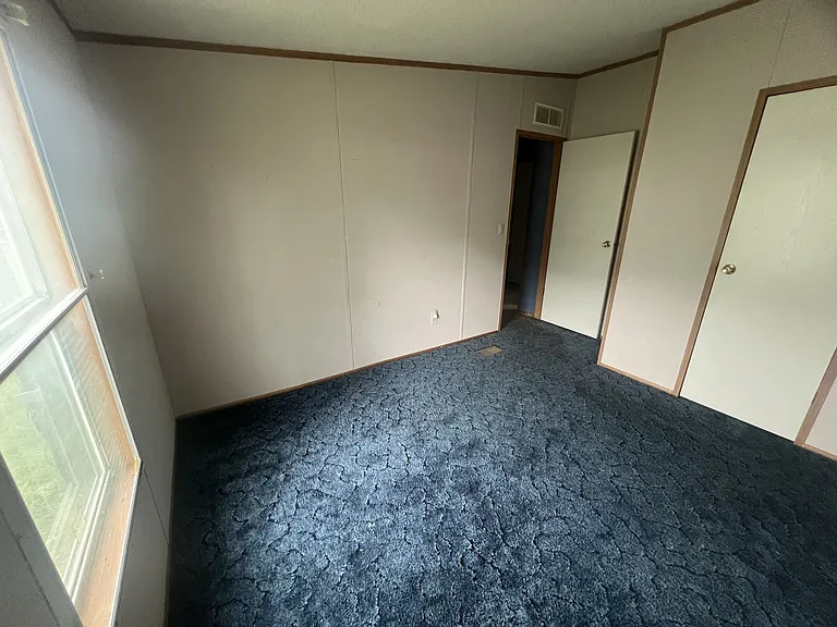 140 Thor Ln — Photo 13