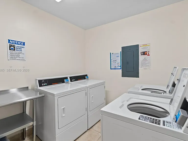 2801 NE 183rd St #507W — Photo 19