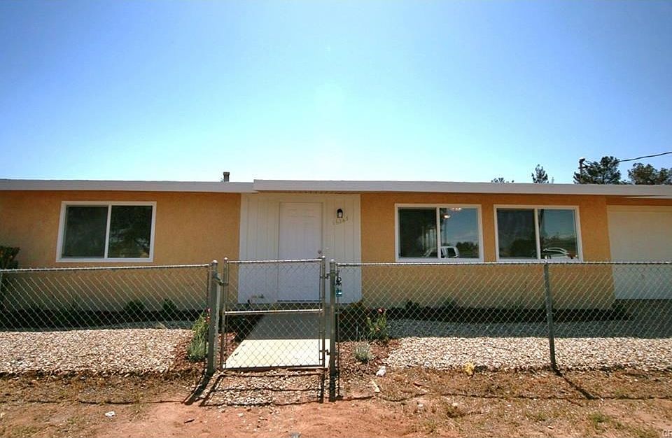 1st image of 16245 Mojave St