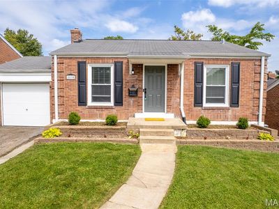 8030 Troost St, Saint Louis, MO, 63123