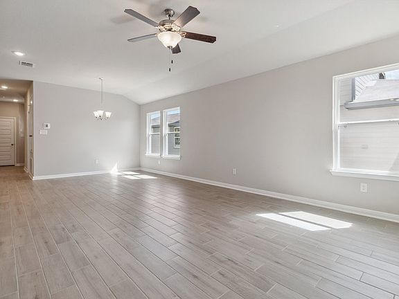 10315 Appleseed Grove