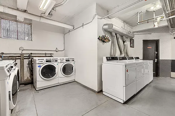 Rented by Corcoran | media 7