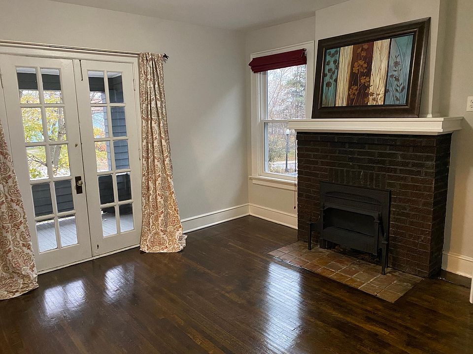 1st image of 2539 N 4th St #1/2