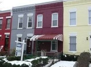 242 14th St NE, Washington, DC 20002