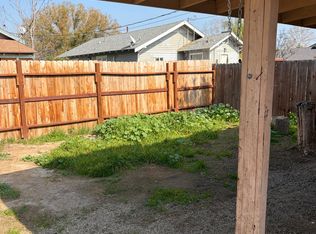 507 Lincoln St #1/2, Bakersfield, CA 93305