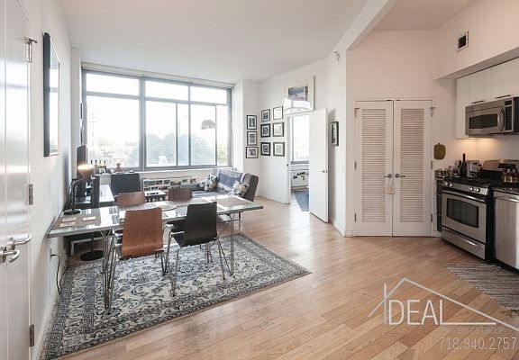 4th image of 230 Ashland Pl #7WA