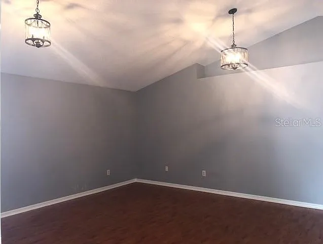 1851 Falling Star Ln — Photo 7