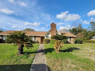 873 Valley Ridge Cir, Pensacola, FL 32514