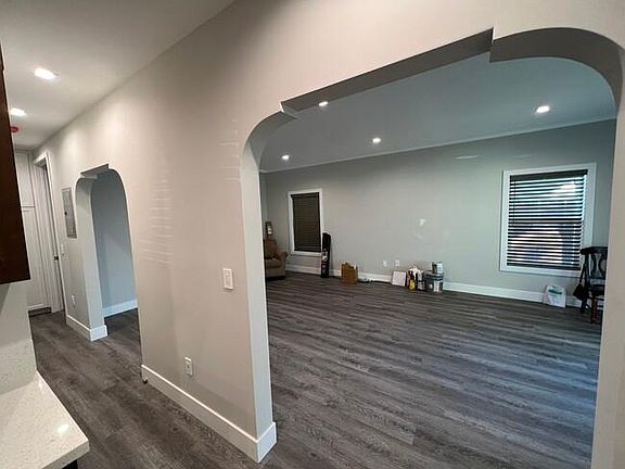 3rd image of 3511 S Bronson Ave