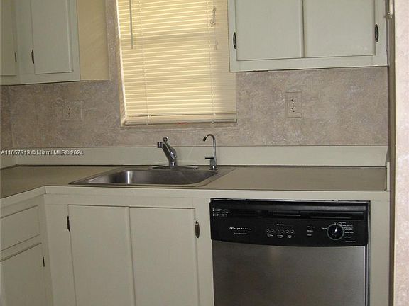 2nd image of 3100 W Rolling Hills Cir APT 305