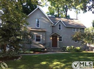 1061 Forest Ave, Birmingham, MI 48009