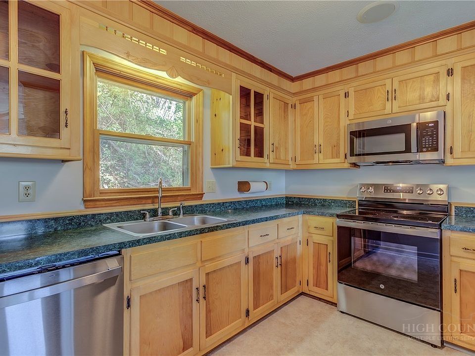 1st image of 129 J L Norris Drive