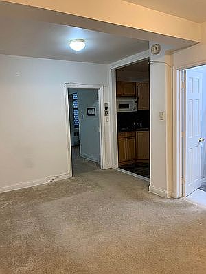 1st image of 141-05 Pershing Cres #4419