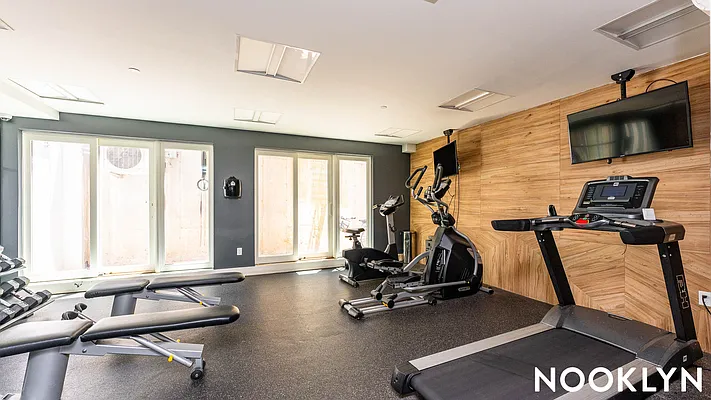 Rented by Nooklyn NYC LLC | media 39