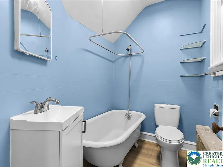 746 N Washington St #1 — Photo 9