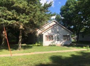 404 N State St, Terril, IA 51364