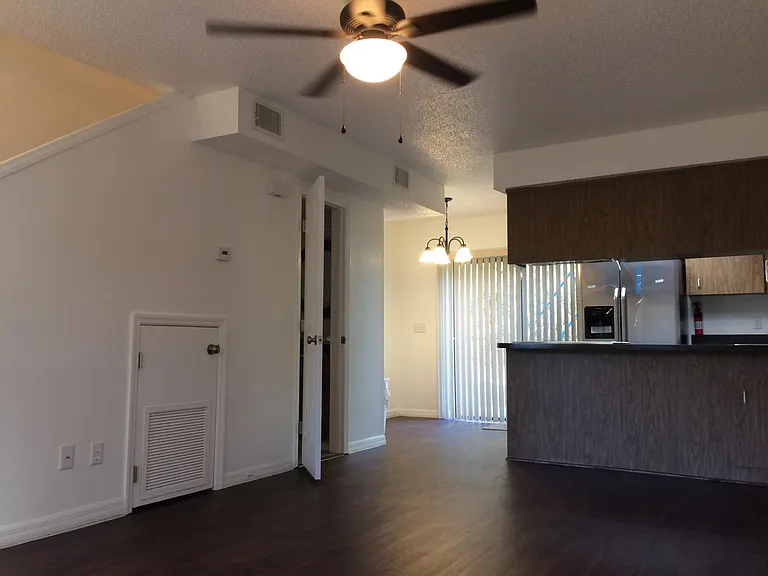 2306 Colby St #2306 — Photo 2