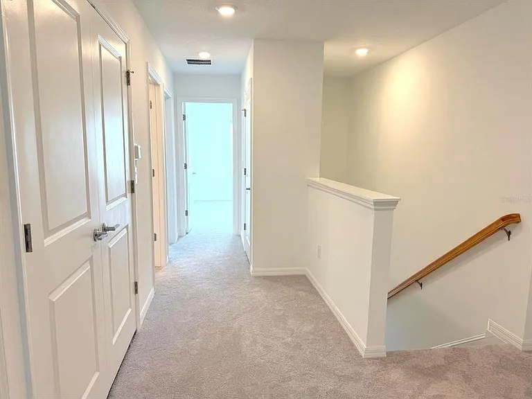2081 Hallier Cv — Photo 11