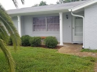 7931 Raintree Dr, New Port Richey, FL 34653