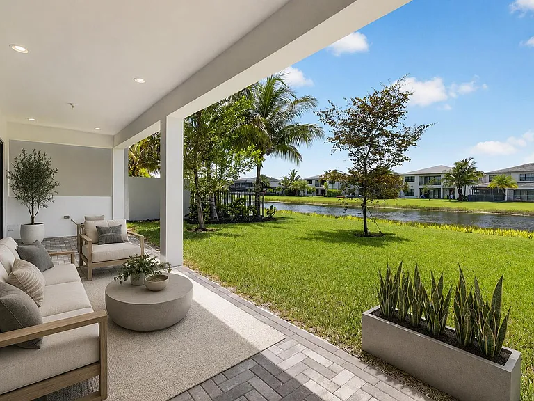 17089 Rainbow Falls Trl — Photo 89