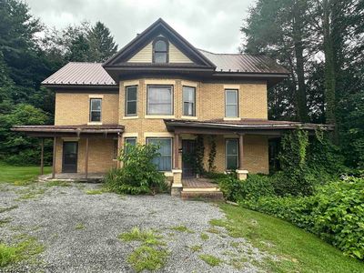 124 E Main St, Kingwood, WV, 26537