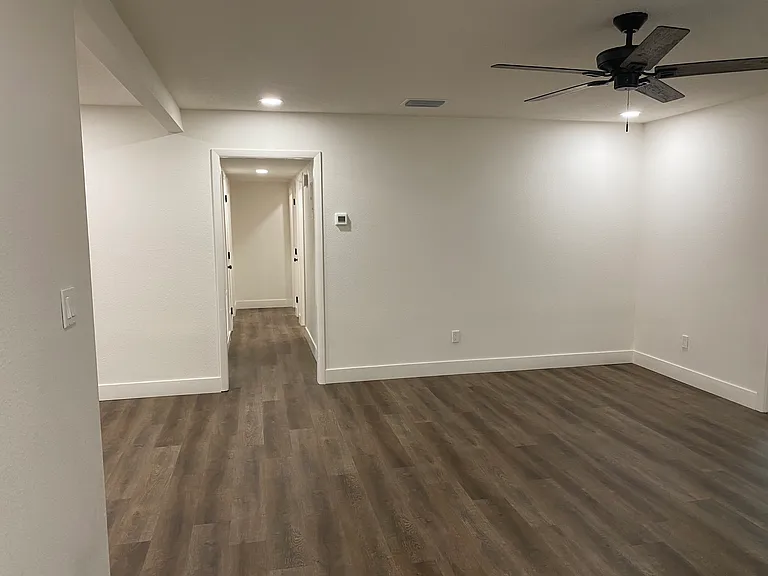 3399 Australian Cir — Photo 2