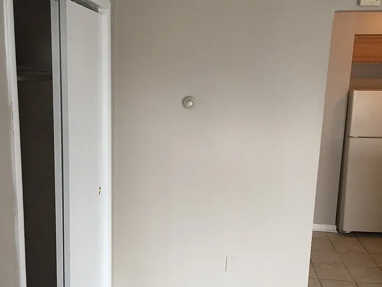 12500 S Lincoln St — Photo 14
