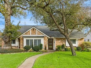 1526 Foxwood Rd, Houston, TX 77008