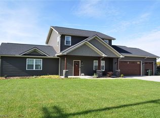 3342 Eastport Rd SE, Dennison, OH 44621