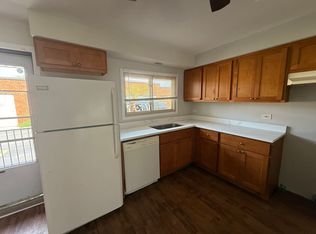 1-46 Acerra Dr #22, Hillside, IL 60162
