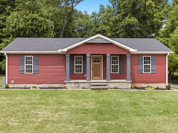 42 Buck Ln, Lafayette, TN 37083